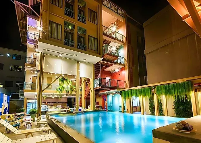 Lub D - Near Pub Street & Angkor Wat Hostel *